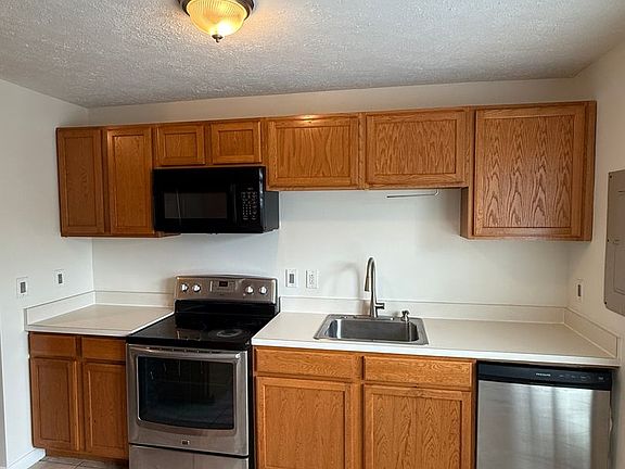 4th image of 1347 Rigbie Hall Ct Unit A