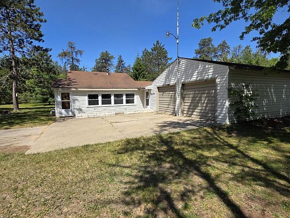 2nd image of 9077 Artesia Beach Rd
