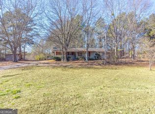 664 Than Skinner Rd, Winder, GA 30680