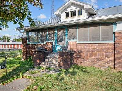 1312 S Central Ave, Paris, IL, 61944