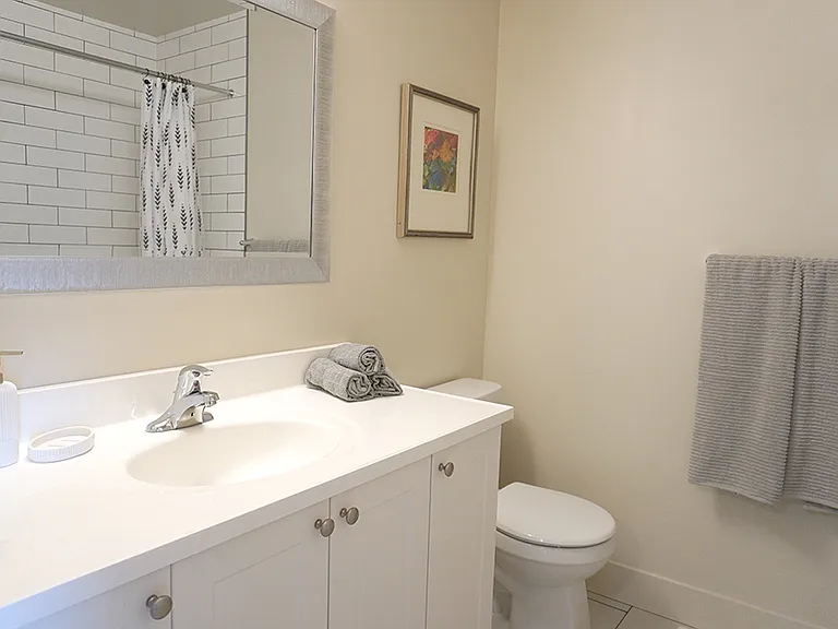 805 Chelton Rd — Photo 13