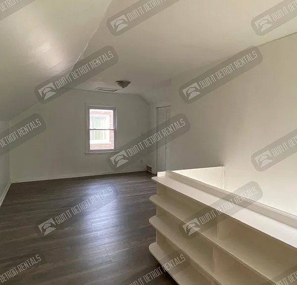 11220 Lakepointe St — Photo 17