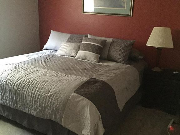 2nd image of 2807 Pembroke Ln #21A