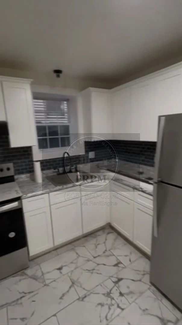 2 bed, 1.0 bath, $1,650 — Photo 1