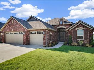 593 Auburn Cir, Piedmont, OK 73078