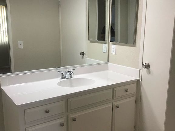 4th image of 18046 Beneda Ln #B203