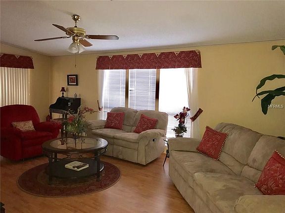 5th image of 300 Mount Oak Ave NE #758