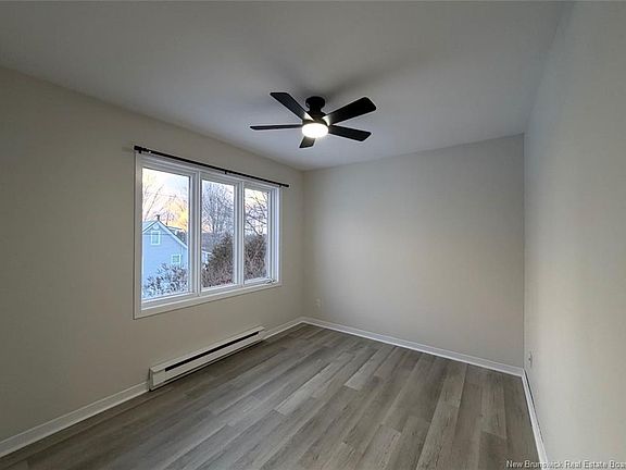 4th image of 285 Church St