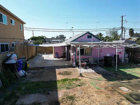 2nd image of 2922 Fairmount Ave