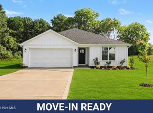11 Baxley Drive, Dunn, NC 28334