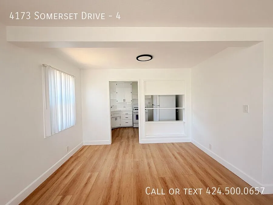 Summer Special - 1 Month Free - Large Apartment — Photo 3