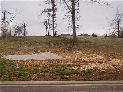 2nd image of 1261 Miller Ave #L18