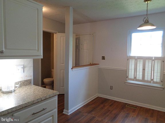 2nd image of 3927 Cutty Sark Rd