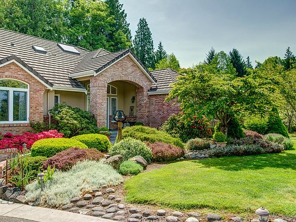 2nd image of 8510 258th Ave NE