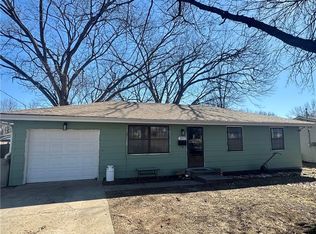 207 S Willow St, Butler, MO 64730