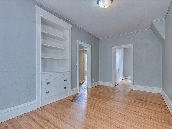 5th image of 696 5th St E #1
