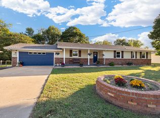 3326 E Independence Street, Springfield, MO 65804
