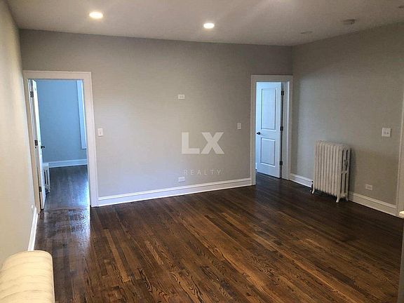 4th image of 5060 W Pensacola Ave #2M