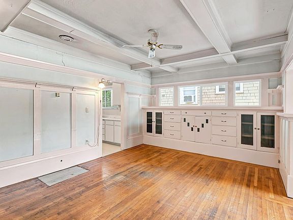5th image of 3161 T St