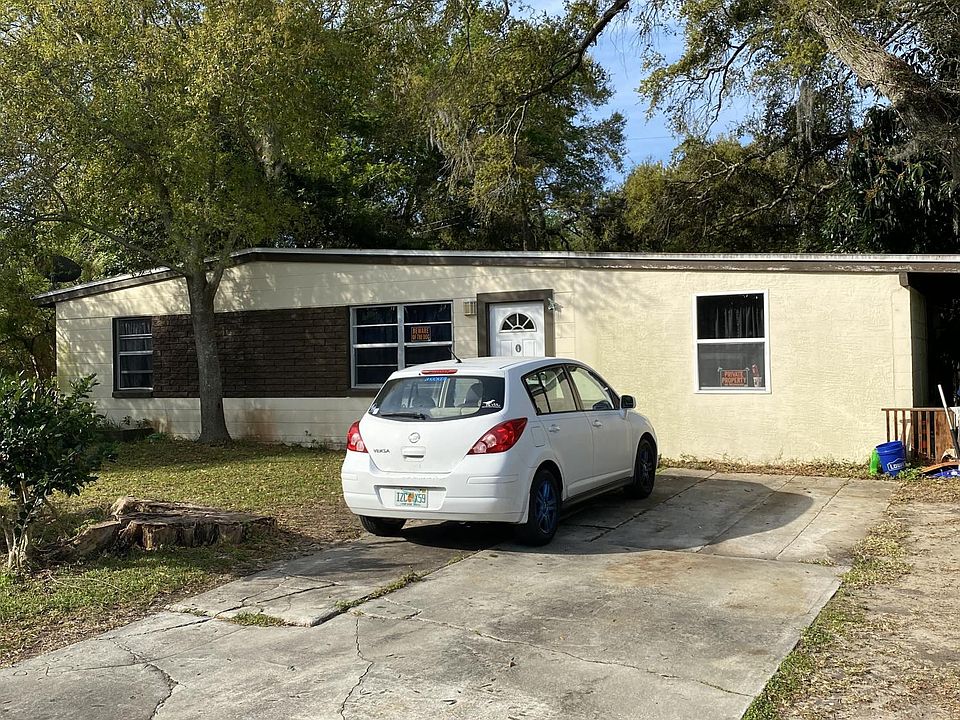 1st image of 440 Alamanda St