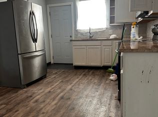 16 Lincoln Ave #16B, Riverside, RI 02915