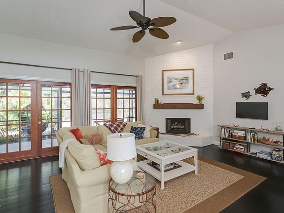 5th image of 516 Bay Cir