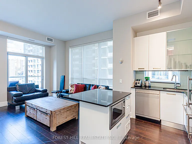 21 Balmuto St #1002 — Photo 8