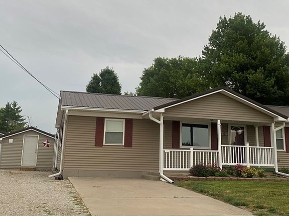 2nd image of 1301 W Cherokee Dr
