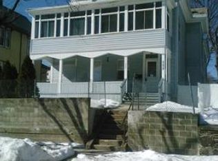 223 Pine St, Holyoke, MA 01040