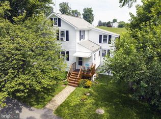 440 Chestnut Tree Rd, Elverson, PA 19520