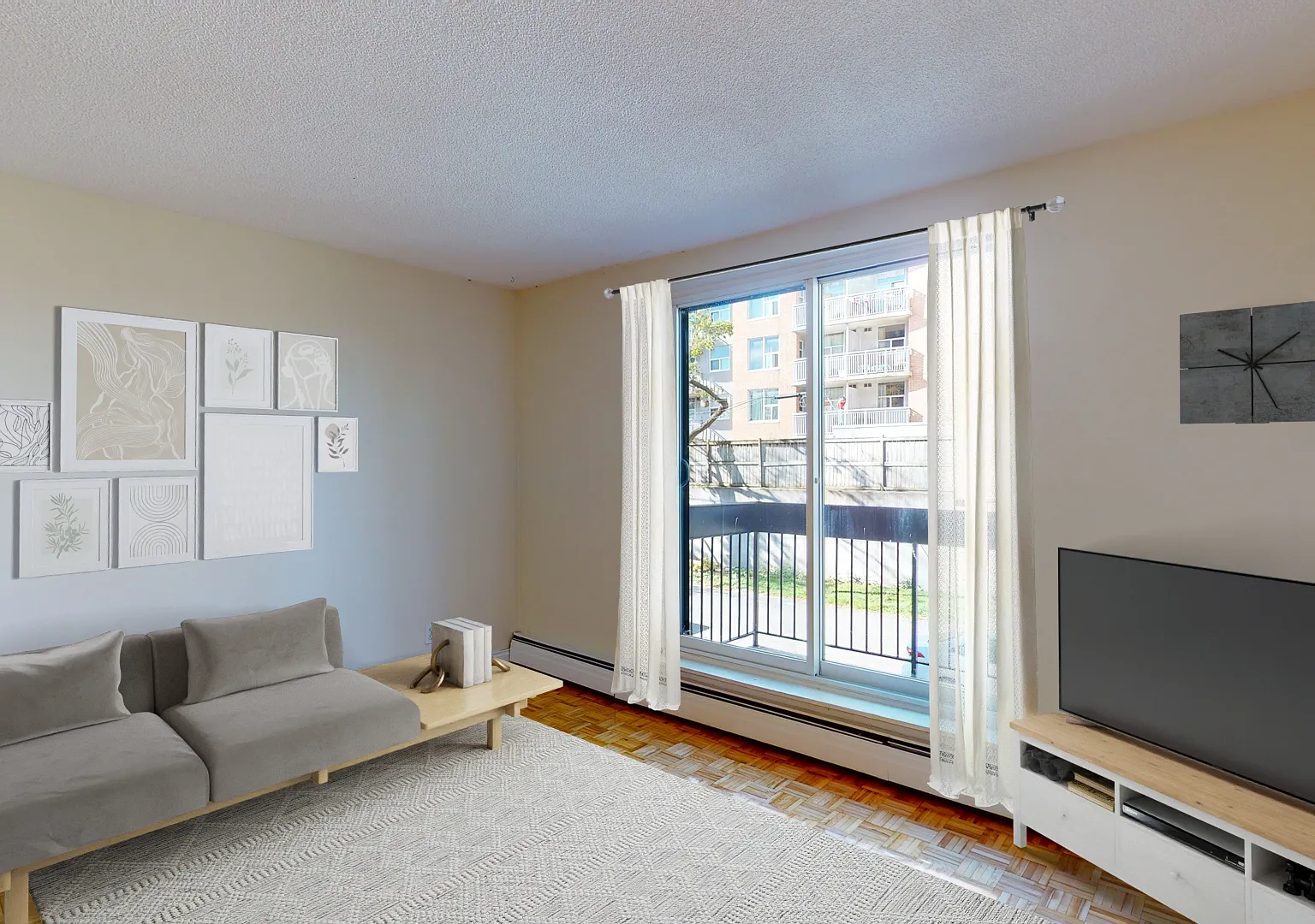10 Burnside Ave. — Photo 4