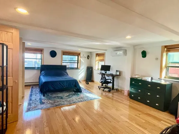 207 Bowery image 5 of 6