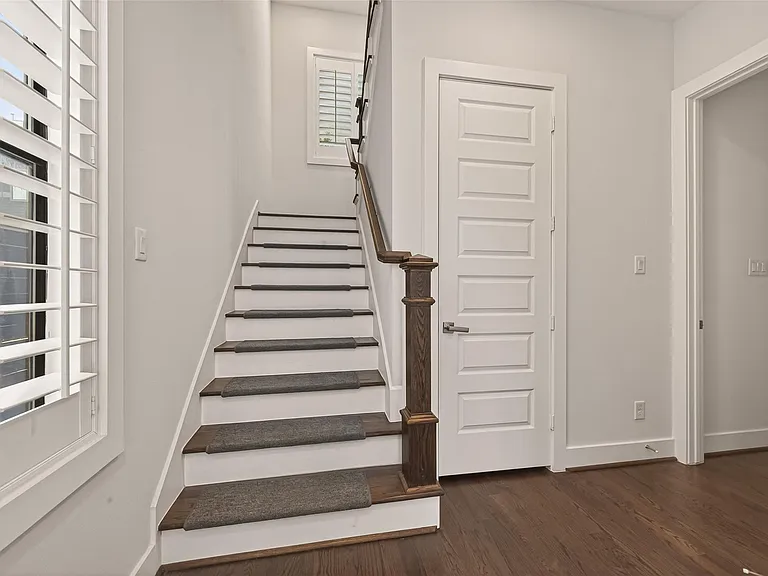 1803 Kill Devil Falls Dr — Photo 5