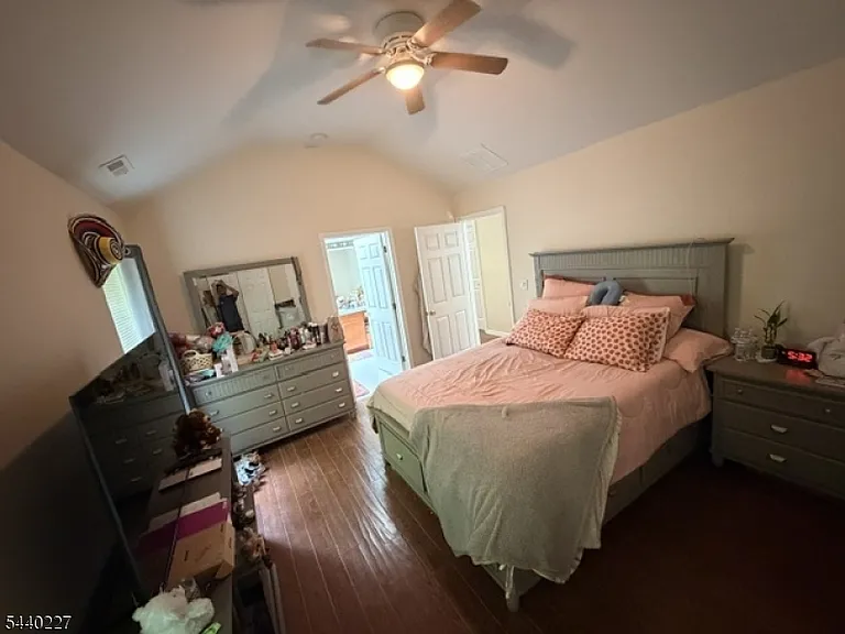 310 Winding Hill Dr — Photo 12