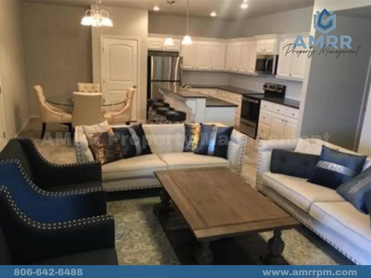 Spacious & Modern 2-Bedroom Townhome — Photo 4