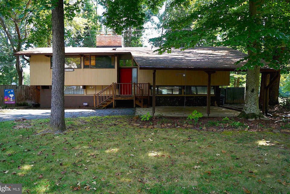 1st image of 1307 Aquia Dr