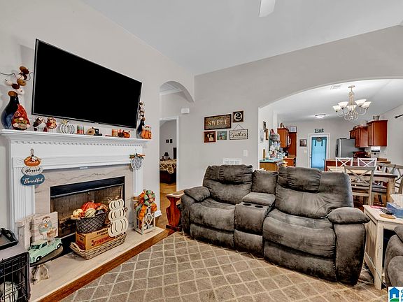 5th image of 4853 Cove Ln