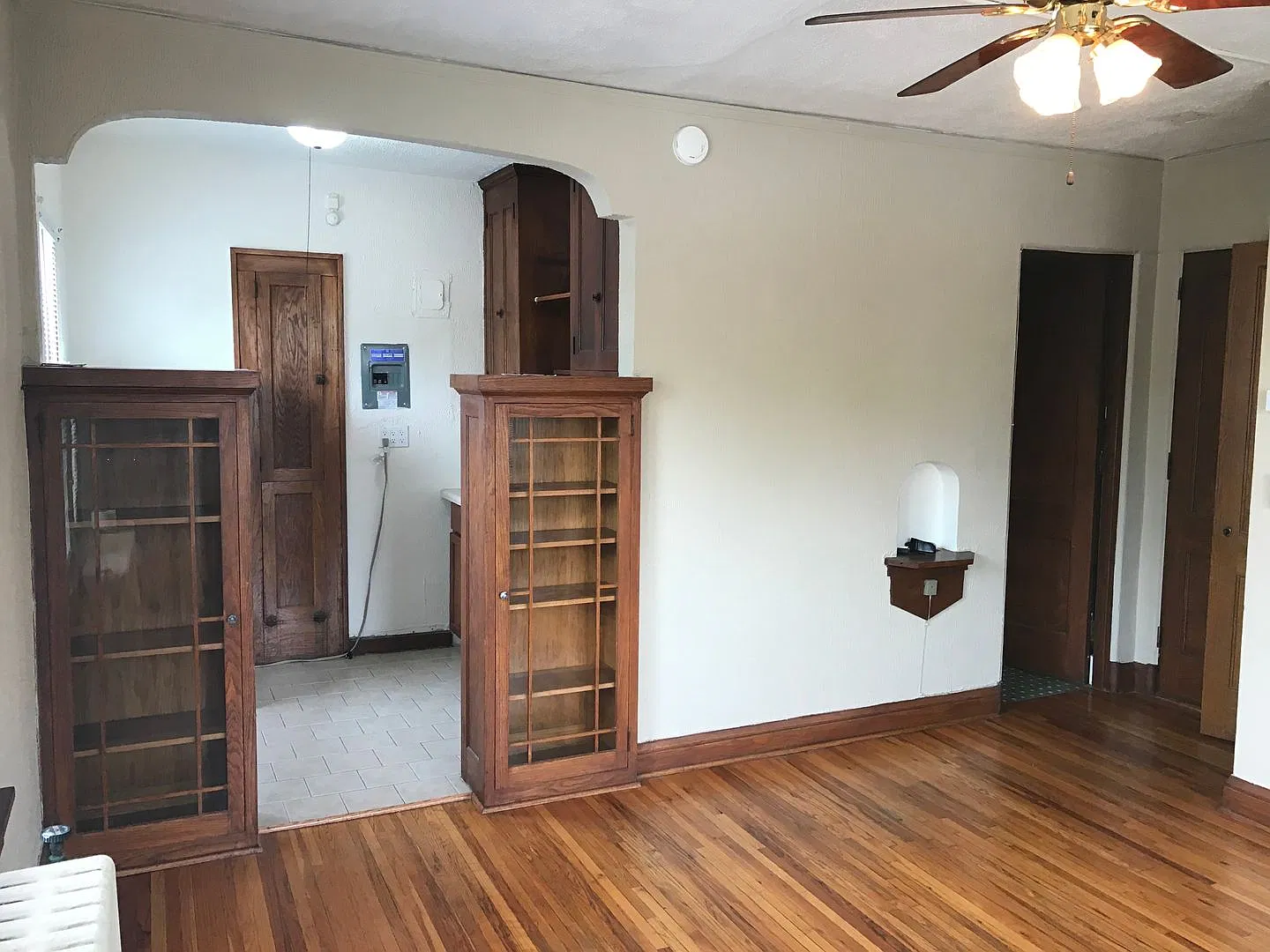 995 Grand Ave — Photo 3