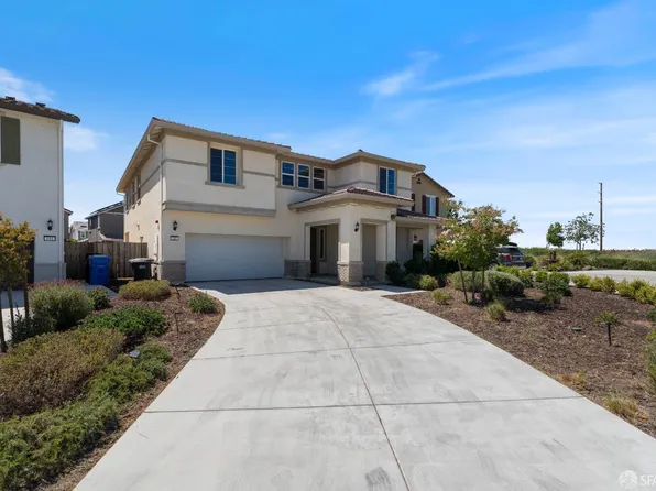 645 Marathon Dr, Oakley, CA 94561