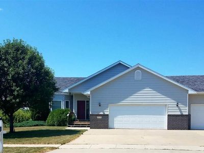309 N Dominic Ave, Sioux Falls, SD, 57107