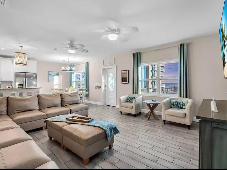 14133 Gulf Blvd — Photo 11