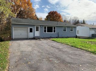 6104 Smith Rd, North syracuse, NY 13212