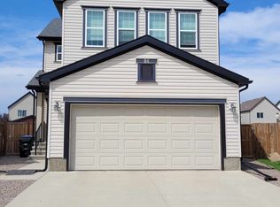 84 Copperpond Mews SE, Calgary, AB T2Z0Z3