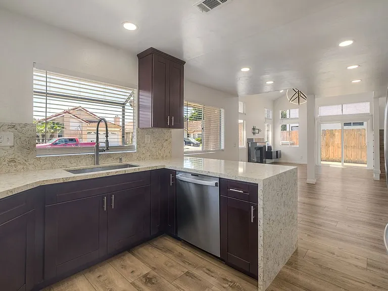 4533 Morning Dove Way — Photo 7