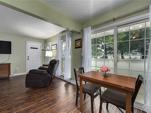 3rd image of 6556 Liberty Bell Dr #25A