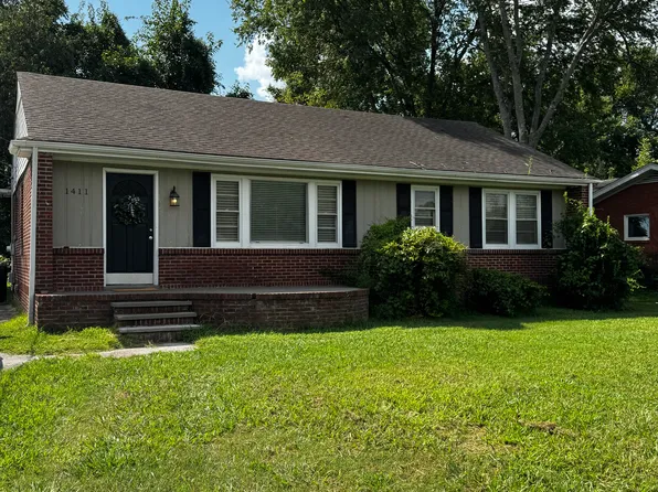 1411 Stonewall Blvd, Murfreesboro, TN 37130