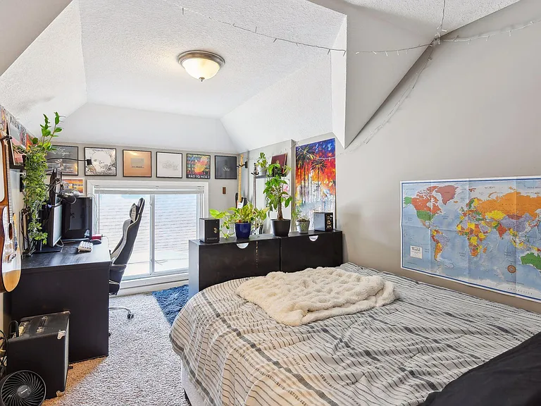 3023 Dupont Ave S #2 — Photo 18