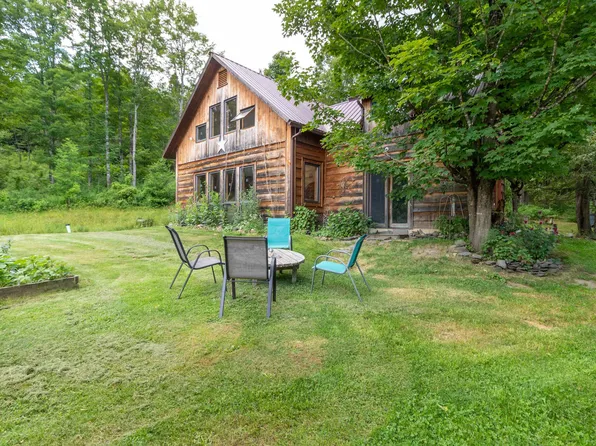 437 Phillips Road, Glover, VT 05875