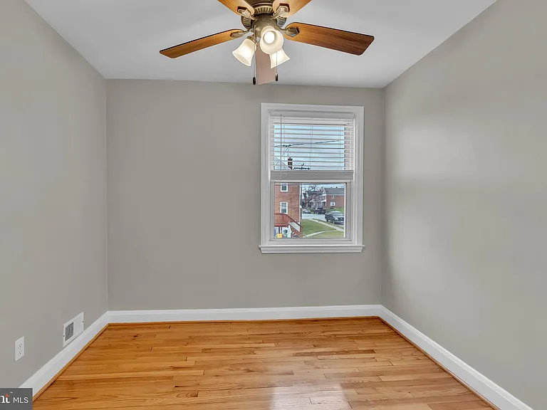 5520 Sagra Rd — Photo 24
