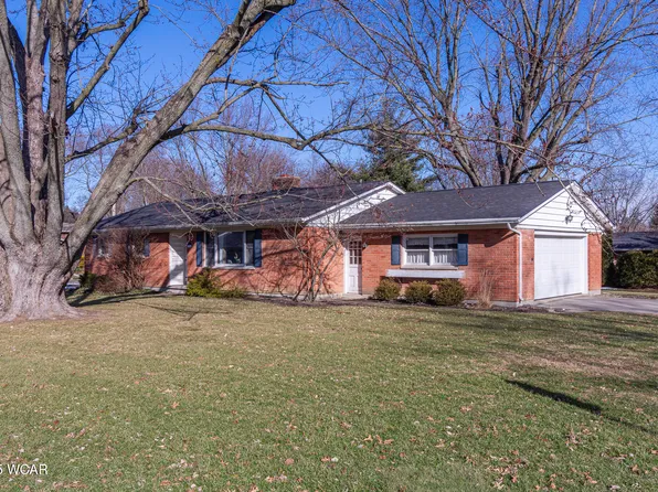 216 Orange St, Wapakoneta, OH 45895